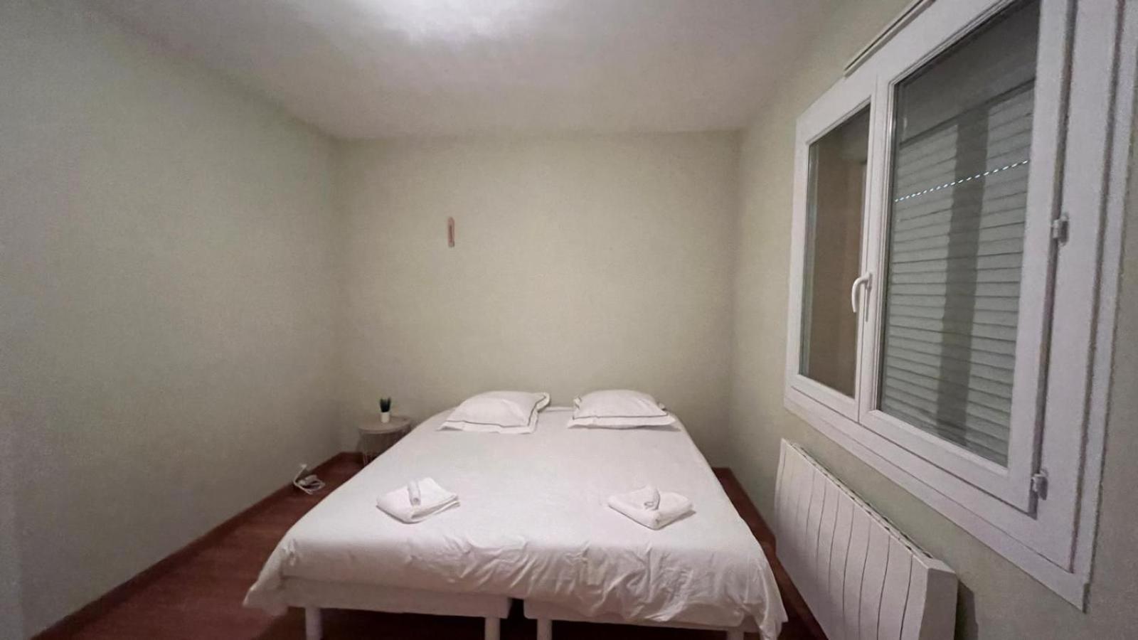 Appartement Climatise Avec Parking A Albi Esterno foto
