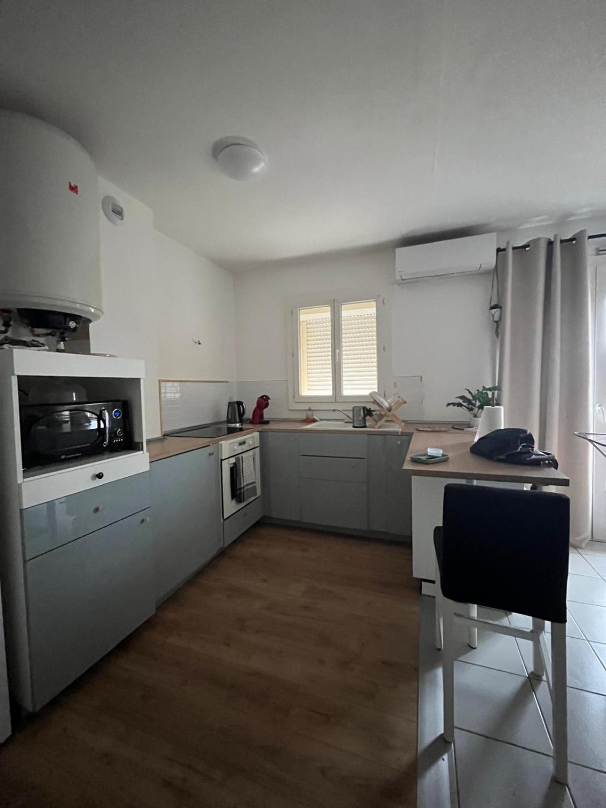 Appartement Climatise Avec Parking A Albi Esterno foto